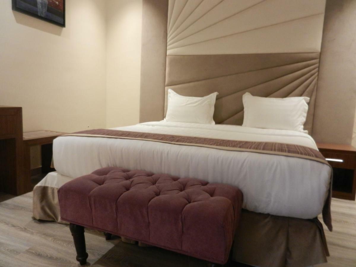 Glamour Hotel Джидда Екстер'єр фото